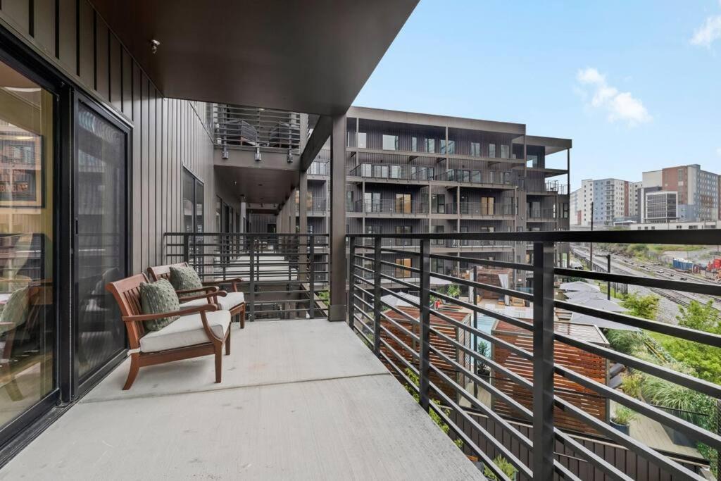Skyline View, Pool, Gym, Balcony'S, Walk To Bway! Nashville Exterior foto